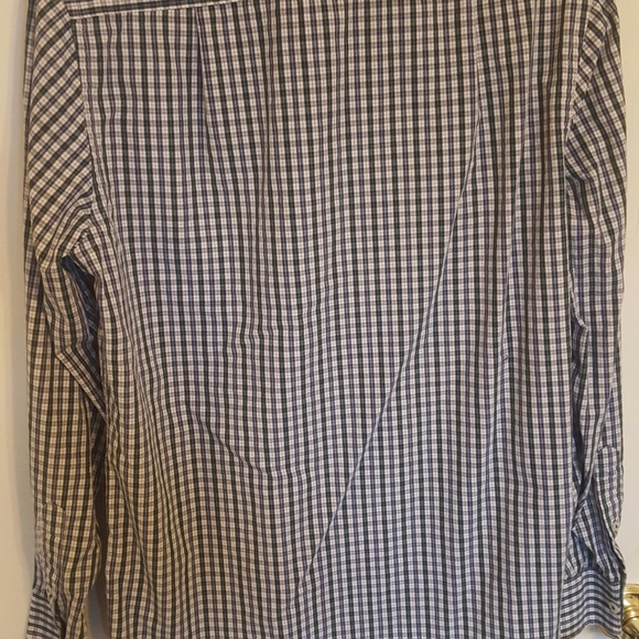 IZOD Men Size Small Long Sleeve Checkered Shirt - Picture 4 of 6